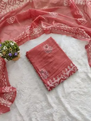 Unstitched salwar suit